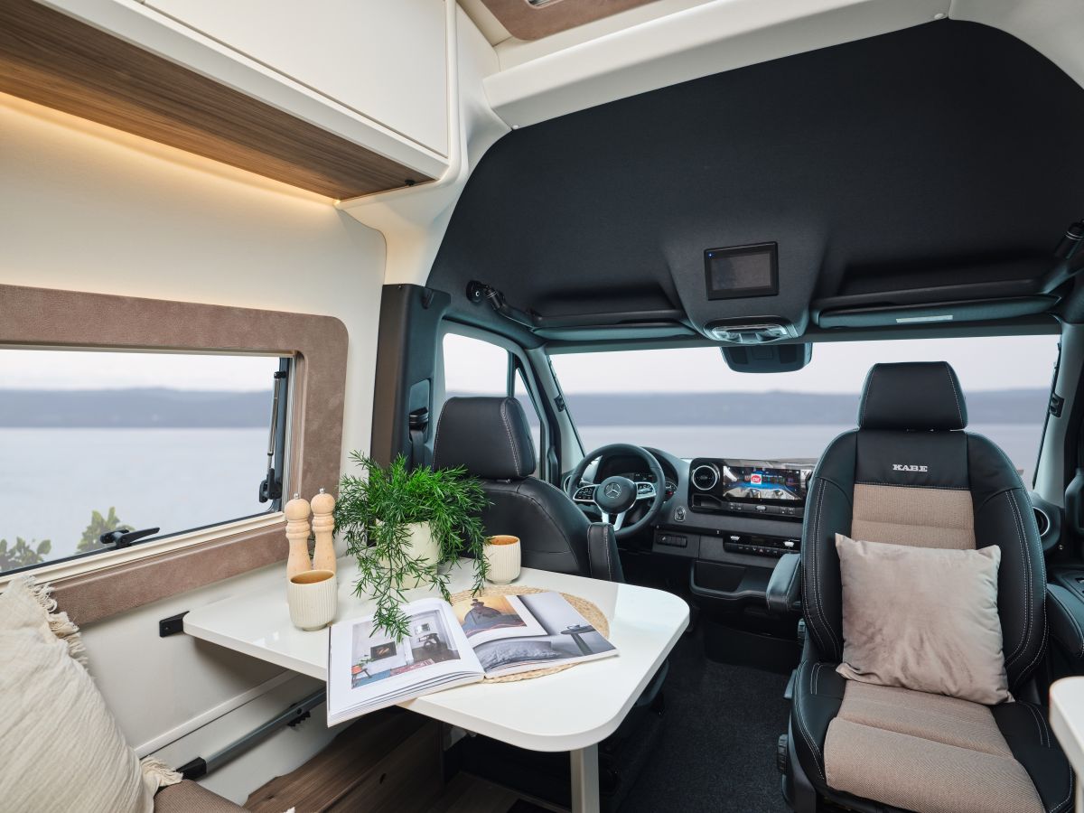 Van690LB_25_02.jpg