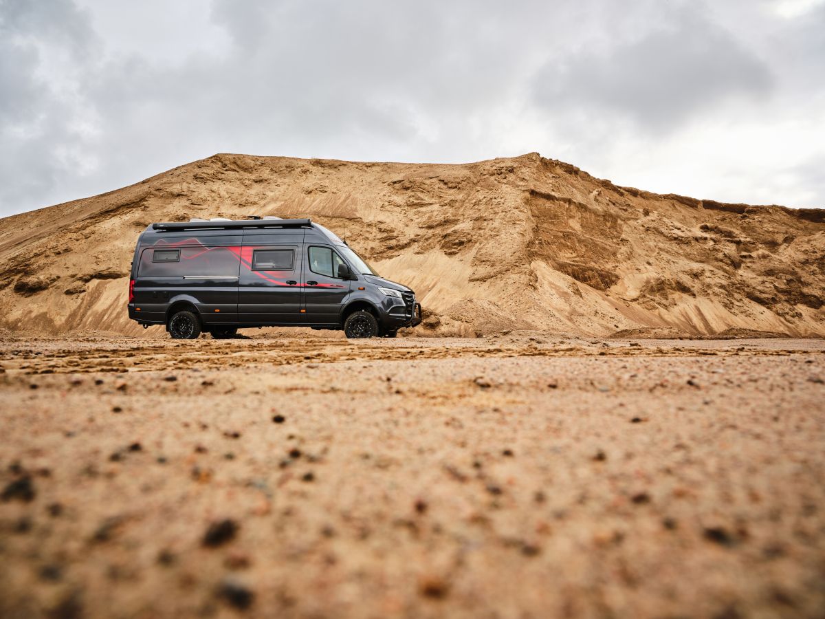 Van690LB_25_08.jpg